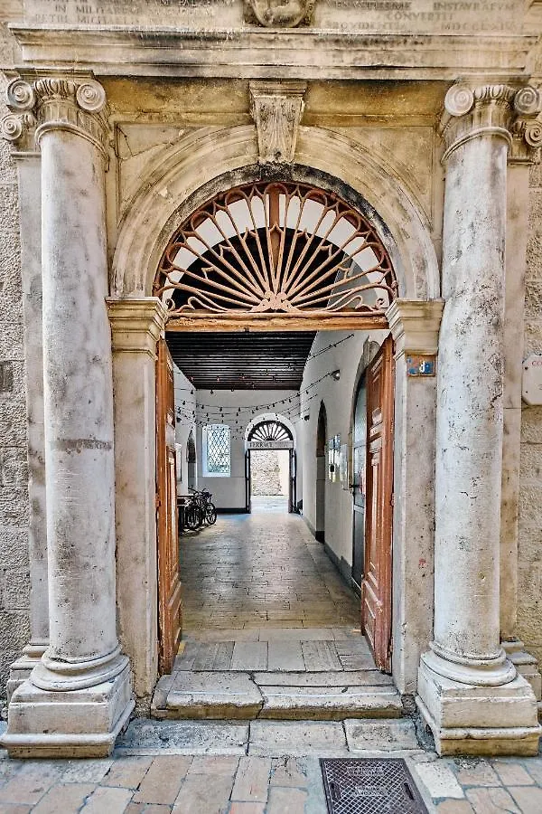 Lupino'S Gallery Apartment - Old Town Zadar Croatia